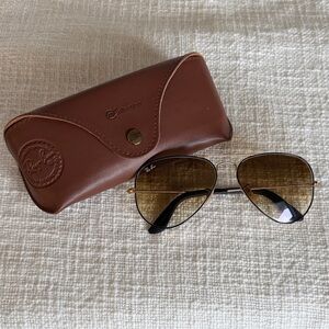 Ray-Ban Gold Aviator Sunglasses with Brown Case